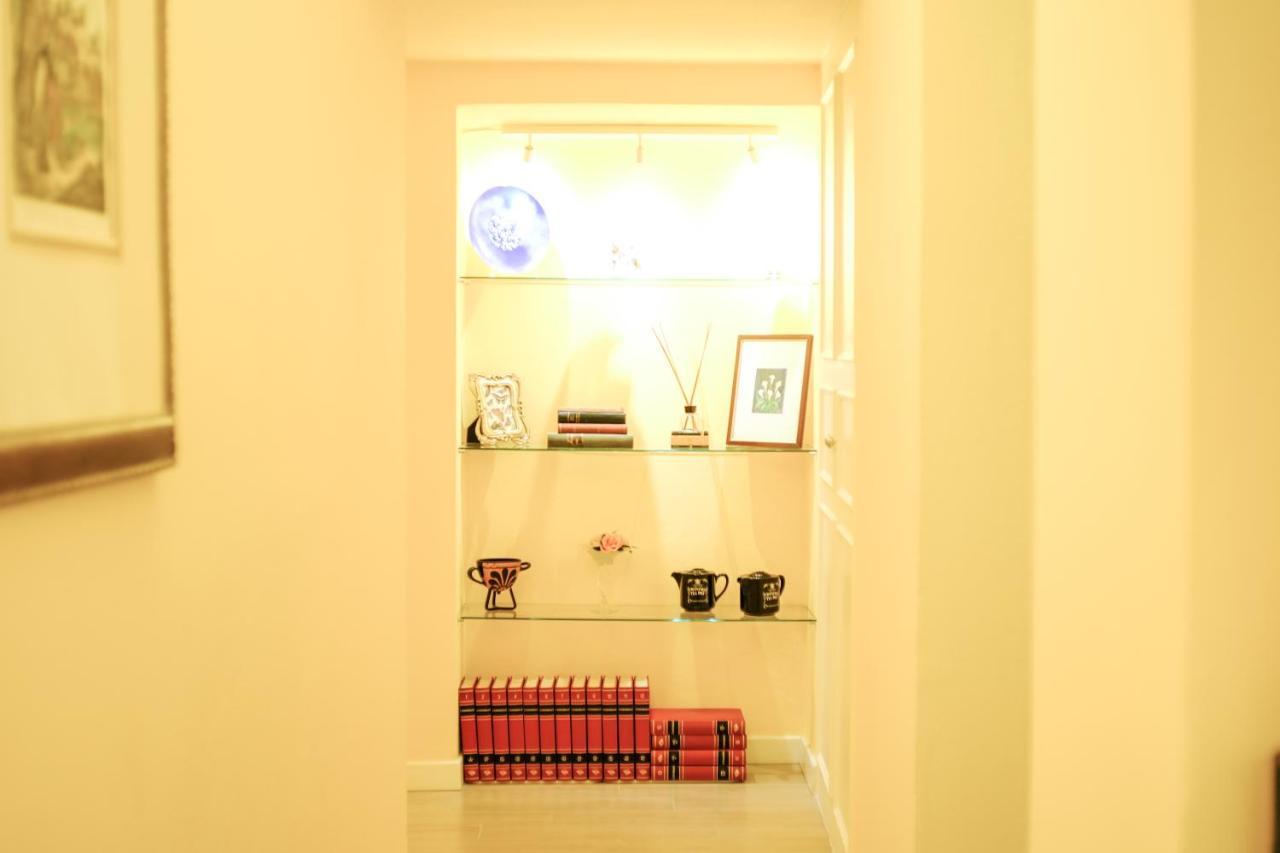 Fiorenza Boutique Apartment Firenze Bagian luar foto