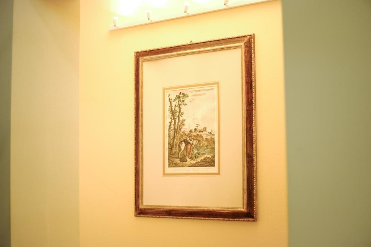 Fiorenza Boutique Apartment Firenze Bagian luar foto