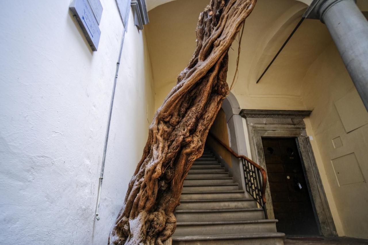 Fiorenza Boutique Apartment Firenze Bagian luar foto